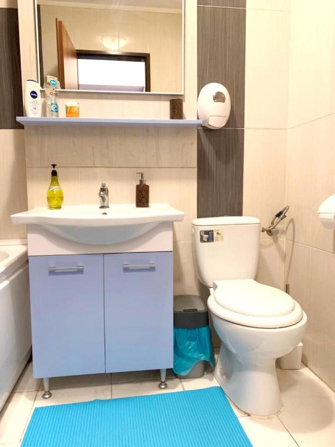 Emma Accommodation - Clean And Comfortable Apartment Iasi Exterior foto